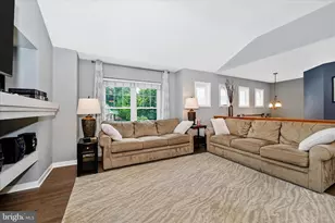 11851 Moss Rock Ct, New Market, MD 21774 - Photo 7
