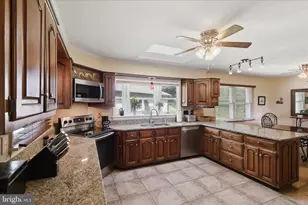 4990 Flossie Ave, Frederick, MD 21703 - Photo 7