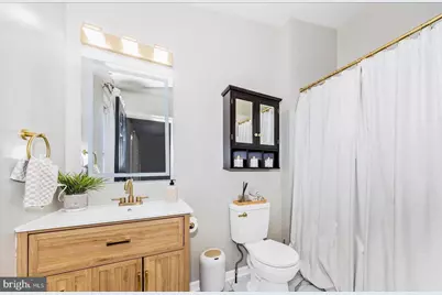 2250 Wetherburne Way, Frederick, MD 21702 - Photo 7
