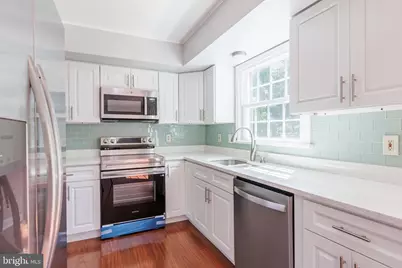 2433 Dunmore Court, Frederick, MD 21702 - Photo 11