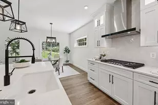 1823 Colt Ln, Frederick, MD 21702 - Photo 11