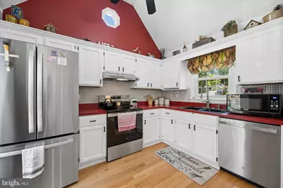 10801 Lake Court, New Market, MD 21774 - Photo 25
