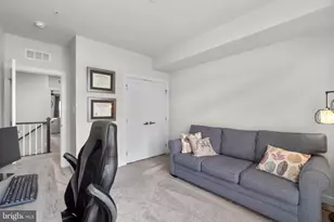 5904 Etterbeek St, Ijamsville, MD 21754 - Photo 33