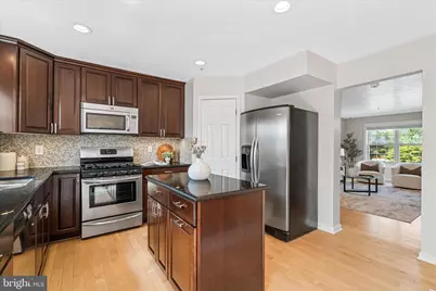5142 Dartmoor Place, Frederick, MD 21703 - Photo 9