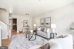 5142 Dartmoor Pl, Frederick, MD 21703 - Photo 5