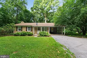 9810 Woodsboro Rd, Frederick, MD 21701 - Photo 1