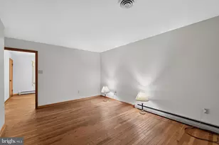 9810 Woodsboro Rd, Frederick, MD 21701 - Photo 5