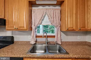 9810 Woodsboro Rd, Frederick, MD 21701 - Photo 9