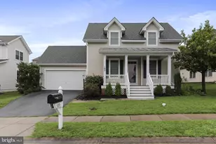 105 Spring Blossom Ln, New Market, MD 21774 - Photo 1