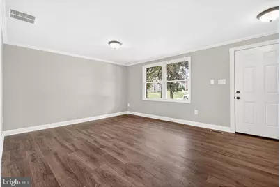 1740 Heather Lane, Frederick, MD 21702 - Photo 5