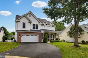 5745 Cherrywood Ct, New Market, MD 21774 - Photo 3