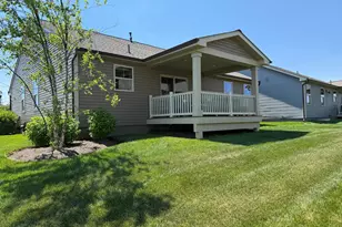 2506 Crown Point Cir, Frederick, MD 21702 - Photo 3