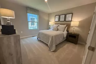 2506 Crown Point Cir, Frederick, MD 21702 - Photo 17