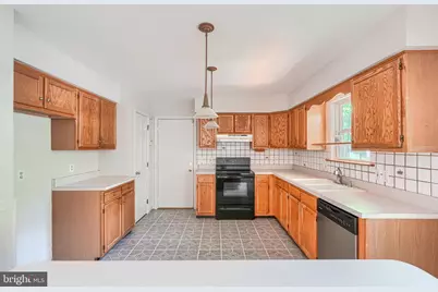1002 Midvale Avenue, Mount Airy, MD 21771 - Photo 13