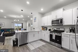417 Union St, Frederick, MD 21701 - Photo 9