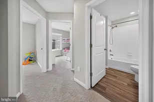 1204 Daphne Wy, Frederick, MD 21702 - Photo 33