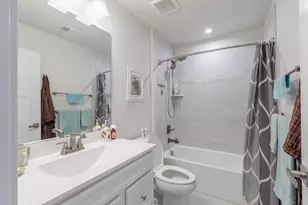 360 Shortleaf Cir, Frederick, MD 21702 - Photo 27