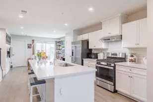 360 Shortleaf Cir, Frederick, MD 21702 - Photo 9
