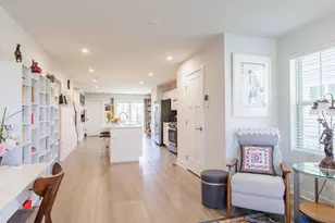 360 Shortleaf Cir, Frederick, MD 21702 - Photo 5