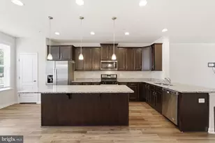 304 Spring Bank Way, Frederick, MD 21701 - Photo 5