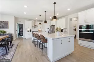 910 Enfield Farm Ln, Brunswick, MD 21716 - Photo 3