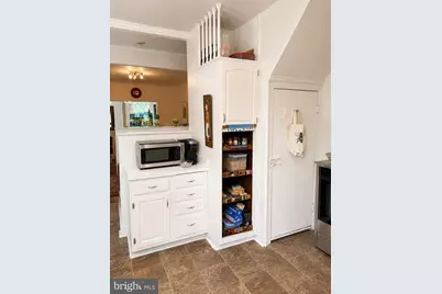 327 E 3rd Street, Frederick, MD 21701 - Photo 9