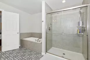 2813 Hillfield Dr, Frederick, MD 21702 - Photo 29