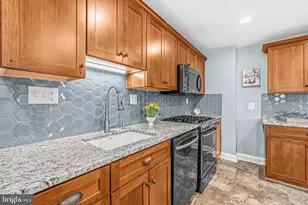 433 W South St, Frederick, MD 21701 - Photo 13