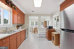 206 W 12th St, Frederick, MD 21701 - Photo 7