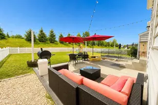 711 Canal Town St, Brunswick, MD 21716 - Photo 47