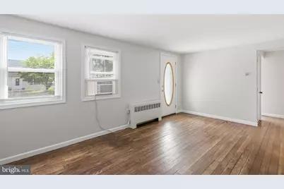 905 Oak Street, Frederick, MD 21703 - Photo 5