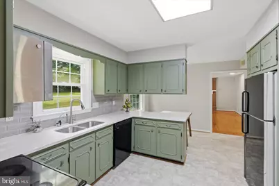 7007 Runnymeade Court, Frederick, MD 21702 - Photo 9