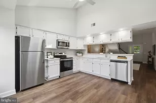 905 McLendon Dr, Frederick, MD 21702 - Photo 9