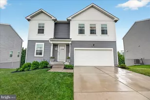 17 Westview Dr, Thurmont, MD 21788 - Photo 1