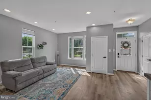 1317 Scheer St, Brunswick, MD 21716 - Photo 5