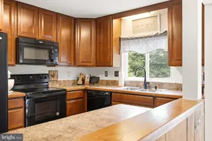 5752 Sunset View Ln, Frederick, MD 21703 - Photo 3
