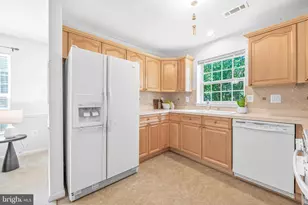 2503 Coleridge Dr, Frederick, MD 21702 - Photo 9