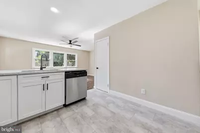 815 Trail Avenue, Frederick, MD 21701 - Photo 7