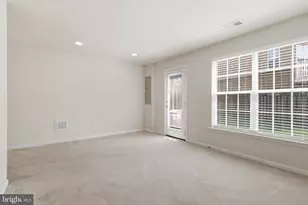 6082 Forum Sq, Frederick, MD 21703 - Photo 11