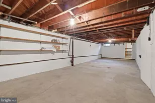 1401 N Market St, Frederick, MD 21701 - Photo 39