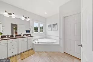 9510 Ethan Ridge Dr, Frederick, MD 21704 - Photo 35