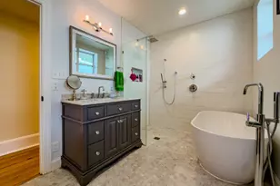 706 N Market St, Frederick, MD 21701 - Photo 29