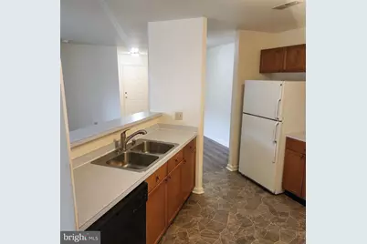8200 Blue Heron Drive #2D, Frederick, MD 21701 - Photo 9