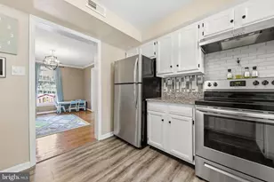7998 Windsail Ct, Frederick, MD 21701 - Photo 9