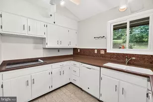 2748 Bennies Hill Rd, Middletown, MD 21769 - Photo 29