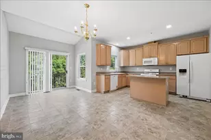 1004 Collindale Ave, Mount Airy, MD 21771 - Photo 9