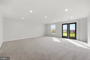 2075 Spring Run Cir, Frederick, MD 21702 - Photo 39