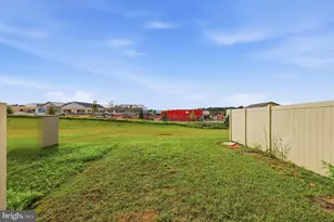 2075 Spring Run Cir, Frederick, MD 21702 - Photo 41