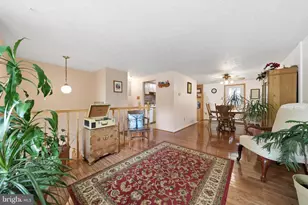 1595 Elmwood Ct, Frederick, MD 21702 - Photo 7