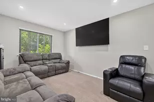 11298 Woodhaven Dr, Ijamsville, MD 21754 - Photo 21